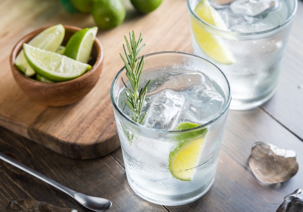 8 Herbs that will Spruce Up Your Cocktail Garden