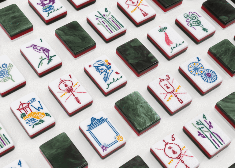 Miss Mahjong Miss Classic mahjong tiles in malachite